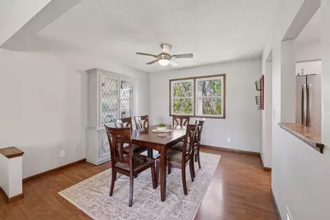 4346 Metcalf Dr, Eagan, MN 55122 photo 9