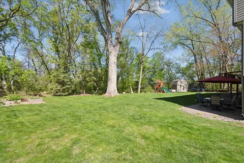 4346 Metcalf Dr, Eagan, MN 55122 photo 30