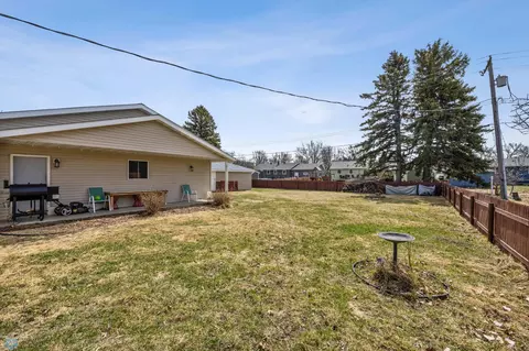 260 Maple St, Kindred, ND 58051 photo 35