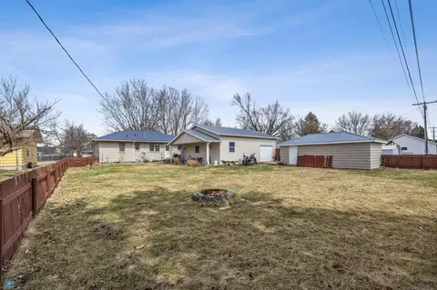 260 Maple St, Kindred, ND 58051 photo 37
