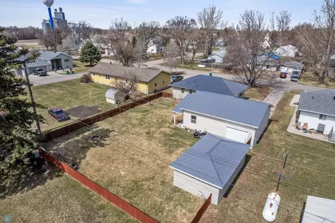 260 Maple St, Kindred, ND 58051 photo 41