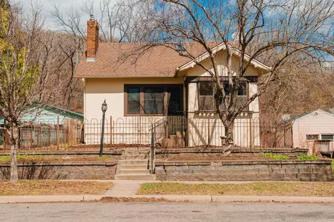 577 Michigan St, Saint Paul, MN 55102