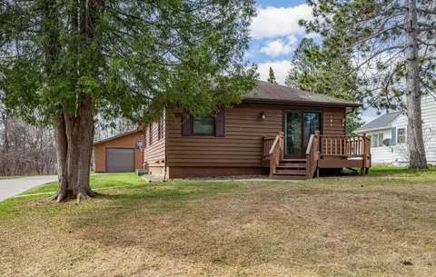 204 Golf Course Rd, Grand Rapids, MN 55744