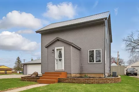 235 3rd St NE, Blooming Prairie, MN 55917