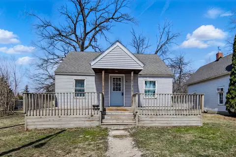 613 3rd Ave SE, Waseca, MN 56093