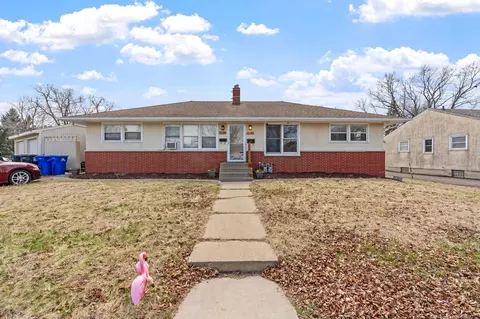 2184 Suburban Ave, Saint Paul, MN 55119