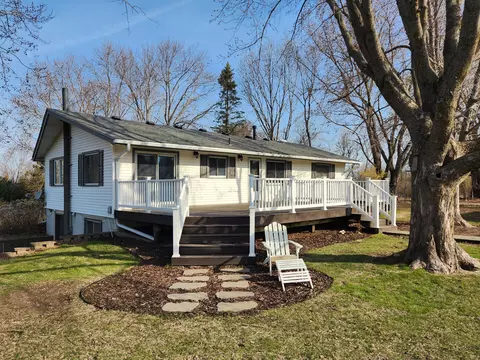 11123 Quirt Ave N, Stillwater, MN 55082