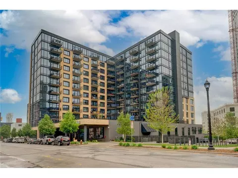 1120 S 2nd St #1210, Minneapolis, MN 55415