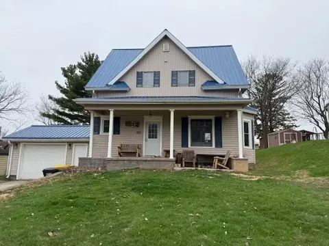 122 3rd Ave SW, Spring Grove, MN 55974