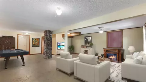 Living - 2520 Cooper Ave S, Saint Cloud, MN 56301 photo 6 of 6