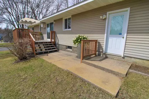 Exterior - 2520 Cooper Ave S, Saint Cloud, MN 56301 photo 8 of 13