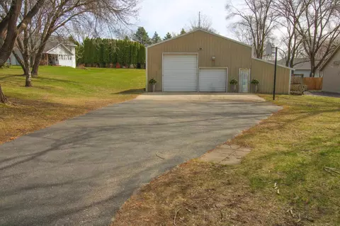 Exterior - 2520 Cooper Ave S, Saint Cloud, MN 56301 photo 9 of 13