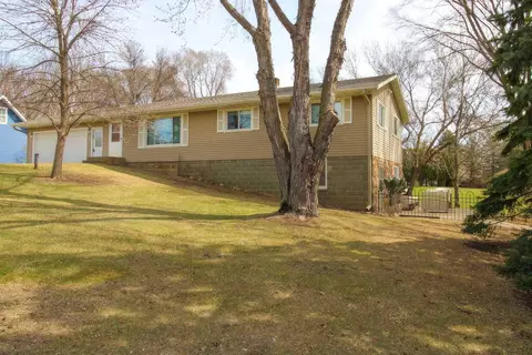 Exterior - 2520 Cooper Ave S, Saint Cloud, MN 56301 photo 2 of 13