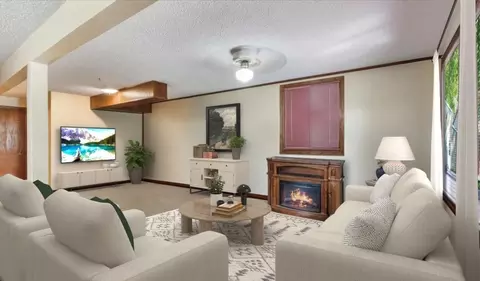 Living - 2520 Cooper Ave S, Saint Cloud, MN 56301 photo 5 of 6