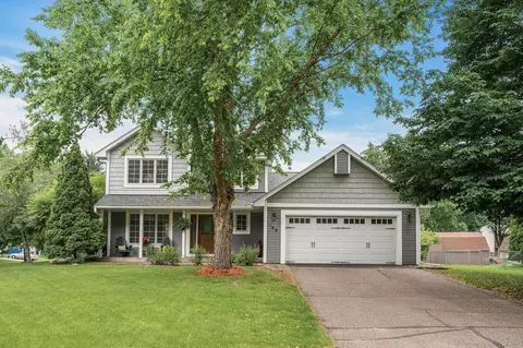 188 Sunflower Ln, Lino Lakes, MN 55014