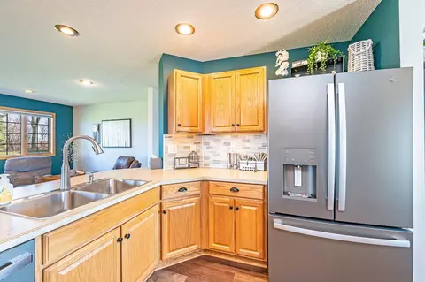 1220 June Ct, Windom, MN 56101 photo 12