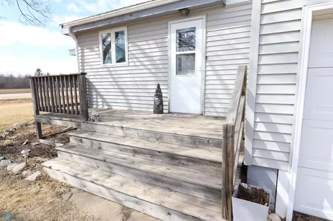 Exterior - 101 E Mckenzie Ave, Strathcona, MN 56759 photo 6 of 6