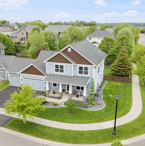 2254 Vermillion Curv, Woodbury, MN 55129
