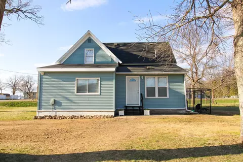 Exterior - 1800 State Highway 27 E, Osakis, MN 56360 photo 5 of 7