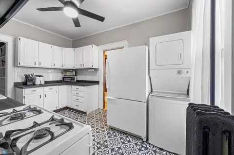 Kitchen - 1107 2nd Ave S, Fargo, ND 58103 photo 4 of 4