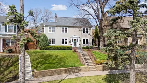2778 Dean Pkwy, Minneapolis, MN 55416