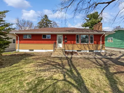 801 50 12 Ave NE, Columbia Heights, MN 55421