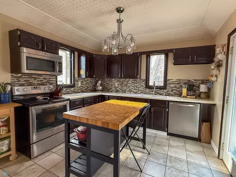 Kitchen - 620 13 Ave S, Fargo, ND 58103 photo 2 of 2