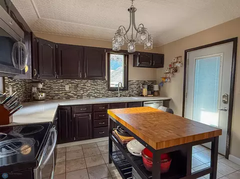 Kitchen - 620 13 Ave S, Fargo, ND 58103 photo 1 of 2