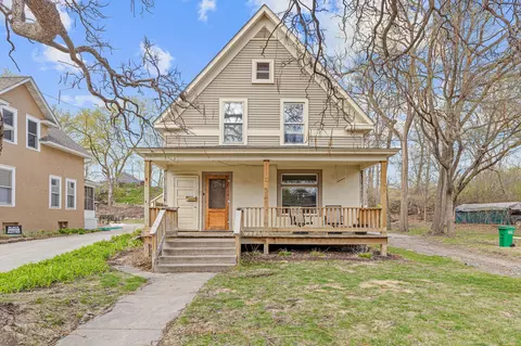 3135 4th St SE, Minneapolis, MN 55414