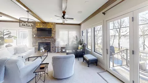 Living - 2313 9th St W, Albert Lea, MN 56007 photo 6 of 7