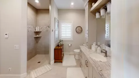 Bath - 2313 9th St W, Albert Lea, MN 56007 photo 1 of 5