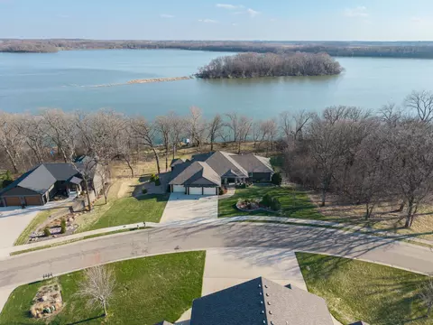 View/Area - 2313 9th St W, Albert Lea, MN 56007 photo 5 of 18