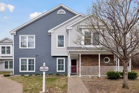 10957 Quebec Ave S, Bloomington, MN 55438
