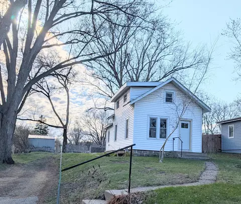 3237 Zane Ave N, Crystal, MN 55422