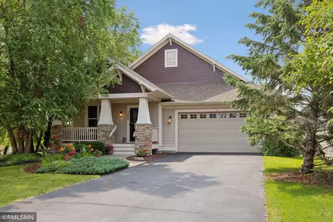 1252 Waters Path, Woodbury, MN 55129