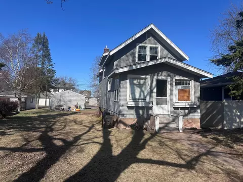 1825 E 5th St, Superior, WI 54880