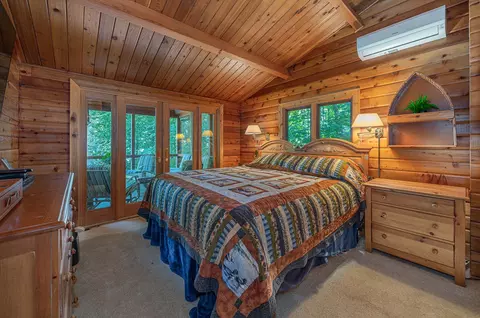 Bedroom - 615 Spain Dr NW, Hackensack, MN 56452 photo 1 of 4