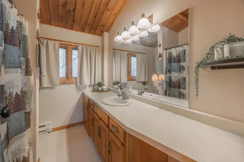 Bath - 615 Spain Dr NW, Hackensack, MN 56452 photo 1 of 2