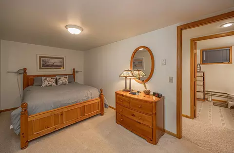 Bedroom - 615 Spain Dr NW, Hackensack, MN 56452 photo 3 of 4