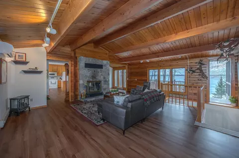 Living - 615 Spain Dr NW, Hackensack, MN 56452 photo 4 of 6