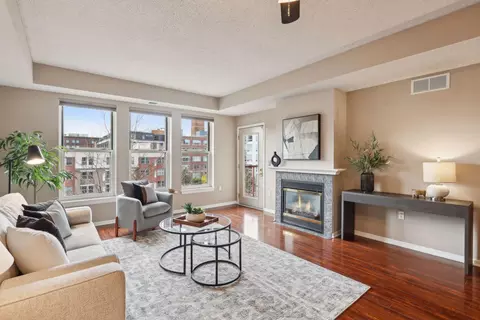 645 N 1st St #403, Minneapolis, MN 55401