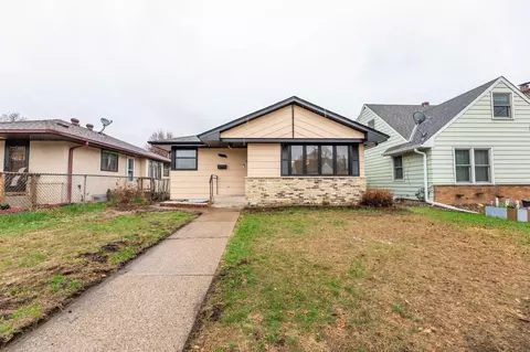 4630 Russell Ave N, Minneapolis, MN 55412