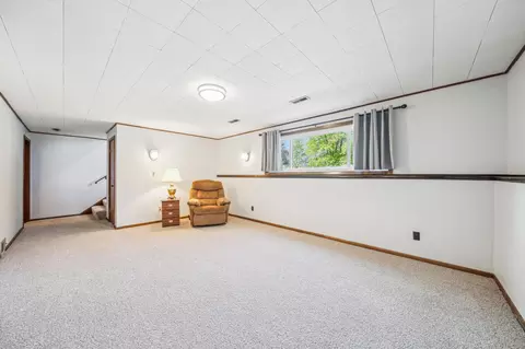 1401 Mitchell Dr, Faribault, MN 55021 photo 19