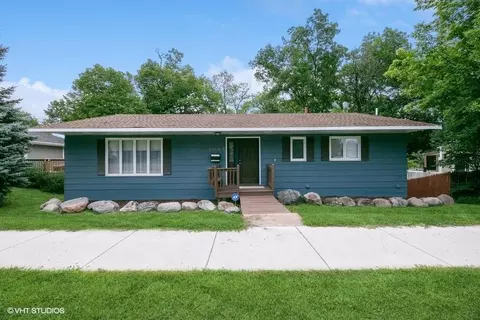 2044 Commerce Blvd, Mound, MN 55364