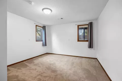 Bedroom - 2044 Commerce Blvd, Mound, MN 55364 photo 4 of 4