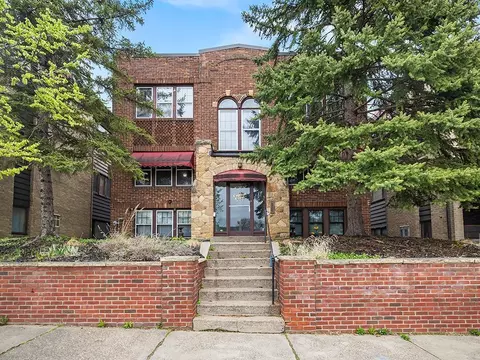 580 Snelling Ave S #4, Saint Paul, MN 55116