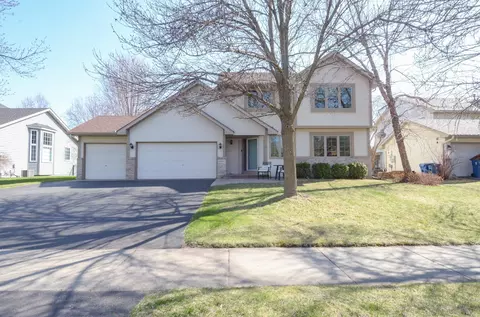 10013 Hidden Oaks Ln N, Champlin, MN 55316