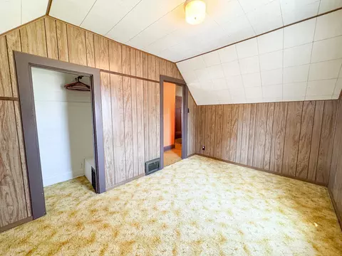 Bedroom - 202 1st St E, Chokio, MN 56221 photo 6 of 10