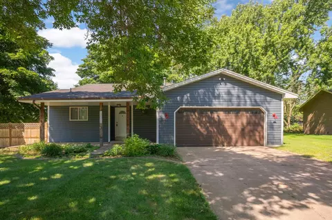 13526 Narcissus St NW, Andover, MN 55304