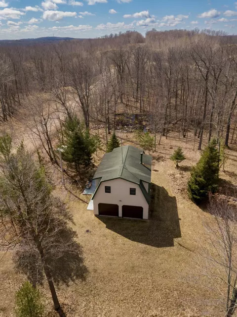 10823 Bollenbacher Rd, Garrison, MN 56450